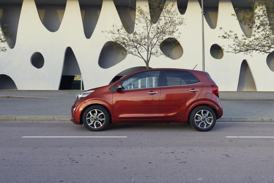  Kia Picanto EcoDynamics 2017 года  (WW) (фото 10 из 77)